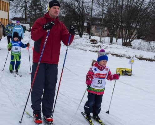 1.Ģimeņu ziemas sporta svētki Vecpiebalgas bērnudārzā.
