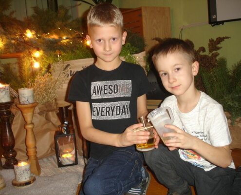 Izzinoša sveču nodarbība