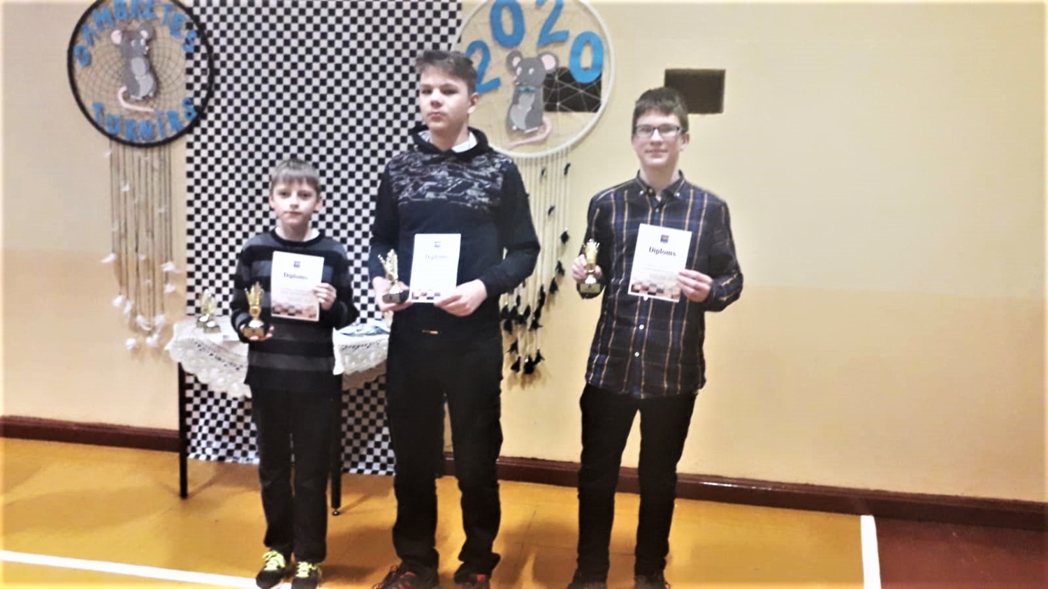 Zēnu grupā 3.vietu ieguva Zigmārs Gorbāns (5 kl.)