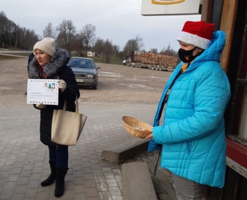 Darbi gaidot adventi
