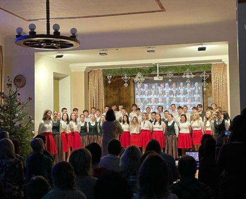 9.-12.klašu skolēnu stāsti Ziemassvētku vakaram