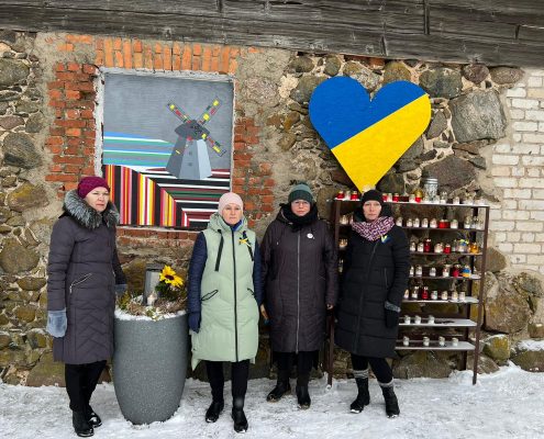 Sūtīsim savu gaismu un lūgšanas Ukrainai