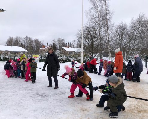 Sagaidām ciemiņus un braucam ciemos arī paši (3)