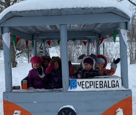 Sagaidām ciemiņus un braucam ciemos arī paši (31)
