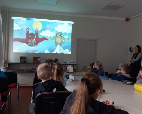 Tikšanās ar rakstnieci Zani Zustu
