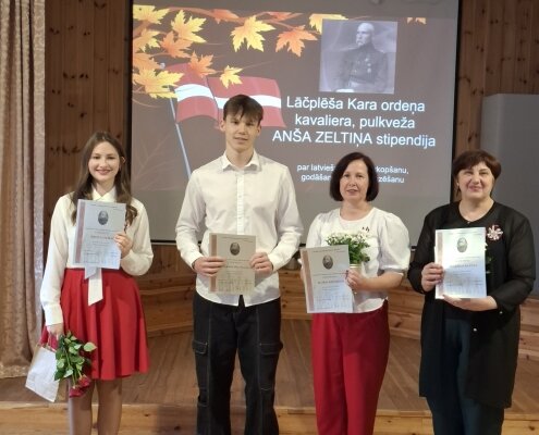 “Te ir mana Dzimtene, ko appūš rudens vējš” (K.Skalbe.)
