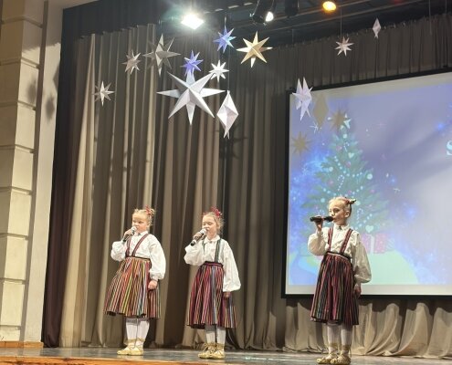 Ceļojums cauri Ziemassvētku galaktikai