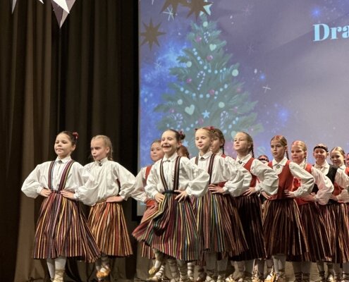 Ceļojums cauri Ziemassvētku galaktikai