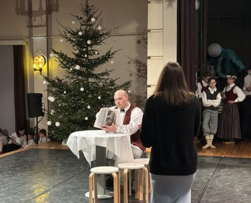 Ceļojums cauri Ziemassvētku galaktikai