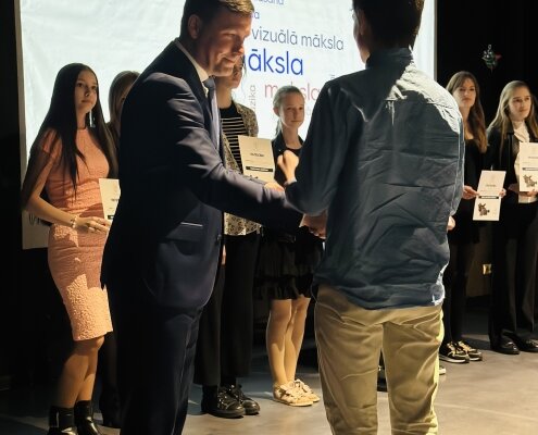 Valsts olimpiāžu un konkursu laureātu sveikšana