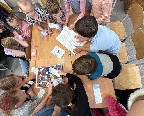Nodarbība "Teksts un attēls kustībā"